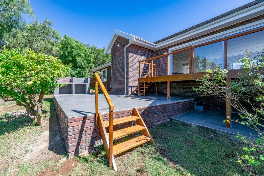 4 Bedroom Property for Sale in Welgemoed Western Cape